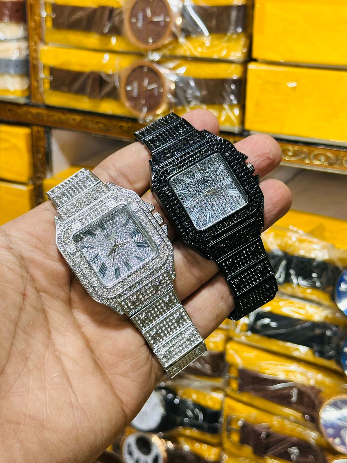 UNISEX KING STONE PREMIUM DIAMOND WATCH| ROYAL LOOK,